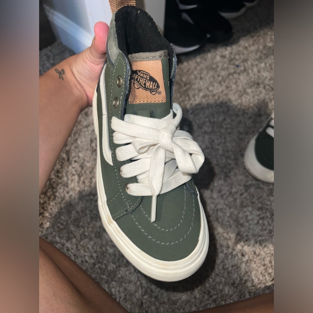 Boys high top vans olive green